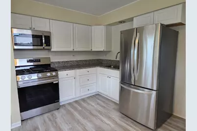 70 N Idlewild Avenue, Mundelein, IL 60060 - Photo 8