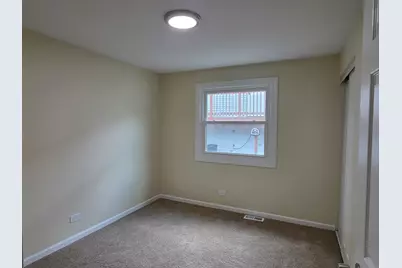 70 N Idlewild Avenue, Mundelein, IL 60060 - Photo 12