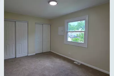 70 N Idlewild Avenue, Mundelein, IL 60060 - Photo 16