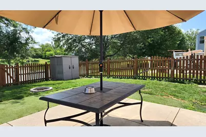301 Wedgewood Circle #301, Lake in the Hills, IL 60156 - Photo 18