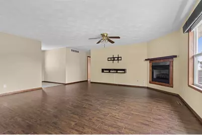 651 Purple Sage Drive, Roscoe, IL 61073 - Photo 6
