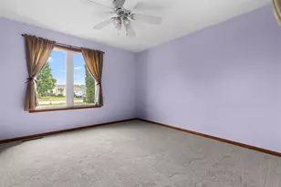 651 Purple Sage Dr, Roscoe, IL 61073 - Photo 14