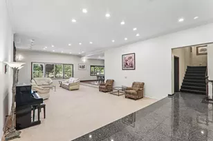 93B W Bateman Rd, Barrington, IL 60010 - Photo 6