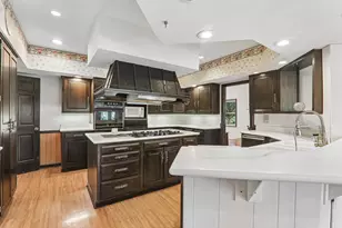 93B W Bateman Rd, Barrington, IL 60010 - Photo 10