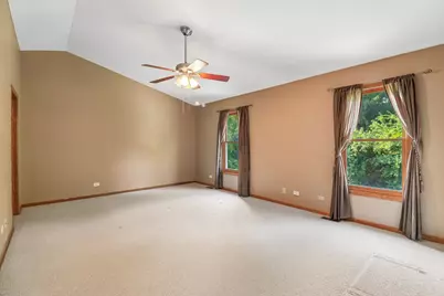 322 Chesapeake Lane, Bloomingdale, IL 60108 - Photo 18