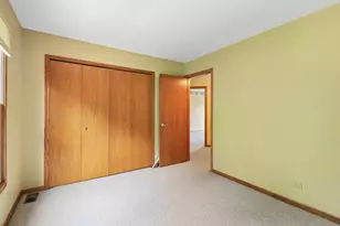 322 Chesapeake Ln, Bloomingdale, IL 60108 - Photo 28