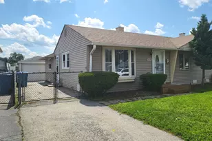 4119 W 89th Pl, Hometown, IL 60456 - Photo 1