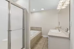 356 Windsor Ln, Inverness, IL 60010 - Photo 14