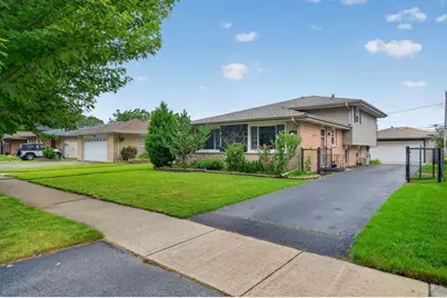 5328 W 138th Place, Crestwood, IL 60418 - Photo 2