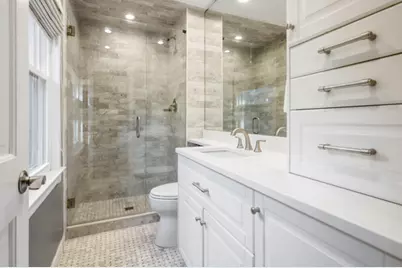 1519 W Raleigh Court, Arlington Heights, IL 60004 - Photo 10