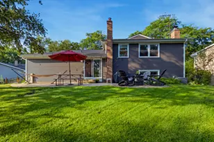 1519 W Raleigh Ct, Arlington Heights, IL 60004 - Photo 24
