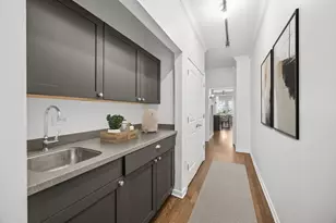 4215 N Sheridan Rd, Chicago, IL 60613 - Photo 6