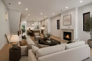 3726 N Ashland Ave, Chicago, IL 60613 - Photo 10