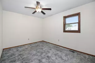 165 Keigher Dr, Manteno, IL 60950 - Photo 10