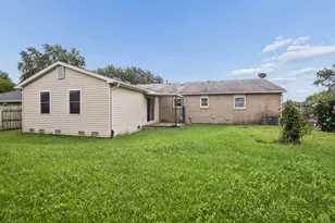 165 Keigher Dr, Manteno, IL 60950 - Photo 22