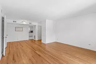 140 Green Bay Rd, Glencoe, IL 60022 - Photo 8