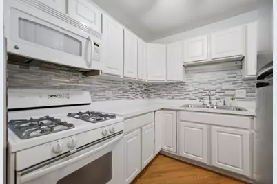 12720 Carriage Lane #F1, Crestwood, IL 60418 - Photo 4