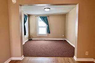 607 E Chamberlin St, Dixon, IL 61021 - Photo 4