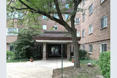 300 Roselle Road #419, Schaumburg, IL 60193 - Photo 1