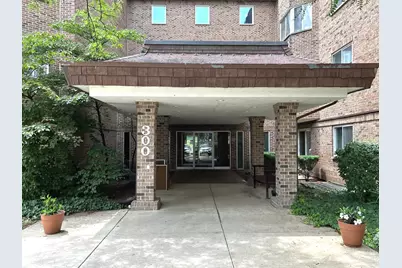 300 Roselle Road #419, Schaumburg, IL 60193 - Photo 2