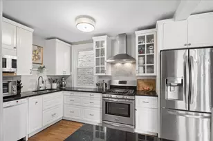 1162 S Ridgeland Ave, Oak Park, IL 60304 - Photo 8
