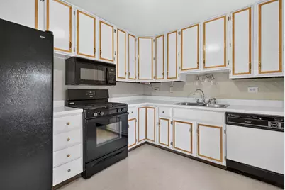 7606 W Royce Court, Frankfort, IL 60423 - Photo 8