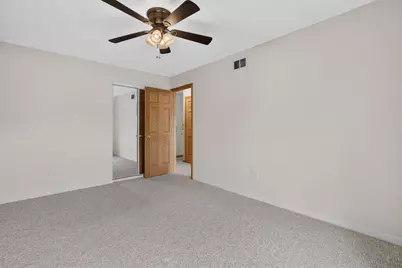 7606 W Royce Court, Frankfort, IL 60423 - Photo 12