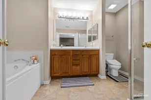 757 Station Blvd, Aurora, IL 60504 - Photo 6