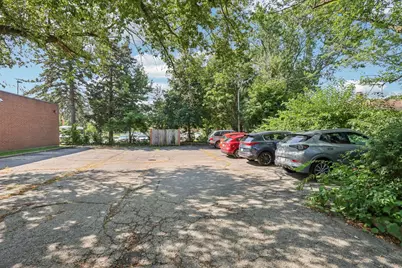 530 N McLean Boulevard, Elgin, IL 60123 - Photo 16