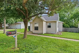 206 S Main St, Saint John, IL 61873 - Photo 2