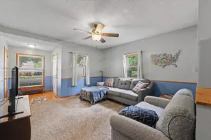 206 S Main St, Saint John, IL 61873 - Photo 6