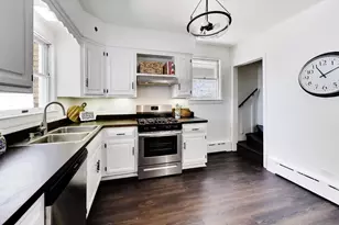 5310 W Wellington Ave, Chicago, IL 60641 - Photo 10