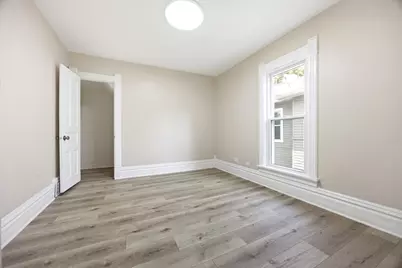 340 Moseley Street, Elgin, IL 60123 - Photo 20