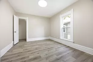 340 Moseley St, Elgin, IL 60123 - Photo 20