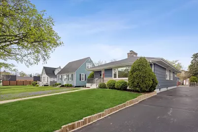 123 E Columbia Avenue, Elmhurst, IL 60126 - Photo 2