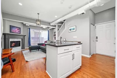 2231 N Lister Avenue #D, Chicago, IL 60614 - Photo 6