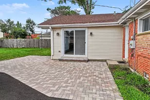 270 N Linden Ave, Palatine, IL 60074 - Photo 22