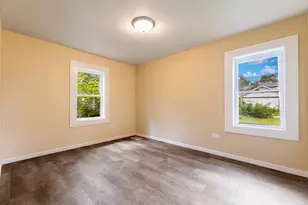 14802 Oak St, Dolton, IL 60419 - Photo 12