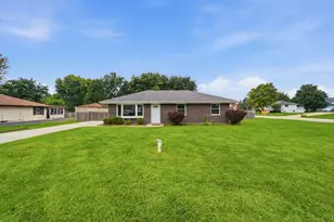 16306 S Ellna Ct, Plainfield, IL 60586 - Photo 2