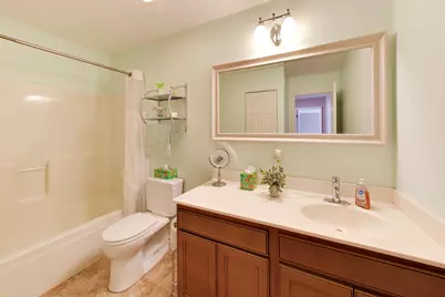 1050 Samantha Drive, Lake Zurich, IL 60047 - Photo 14