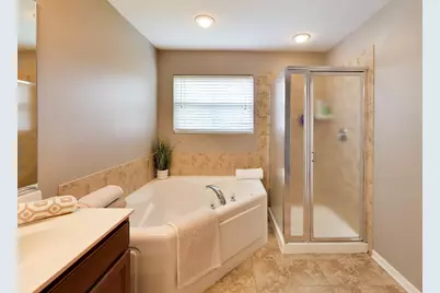1050 Samantha Drive, Lake Zurich, IL 60047 - Photo 12