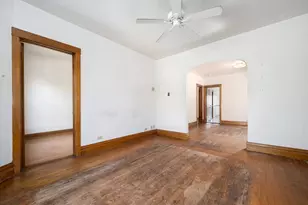 4505 N Artesian Ave, Chicago, IL 60625 - Photo 4
