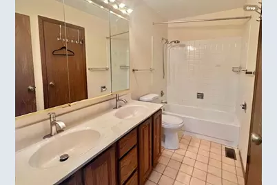 1420 Chippewa Trail, Wheeling, IL 60090 - Photo 10