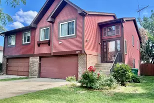 1420 Chippewa Trail, Wheeling, IL 60090 - Photo 1