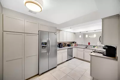 10420 Circle Drive #42B, Oak Lawn, IL 60453 - Photo 14