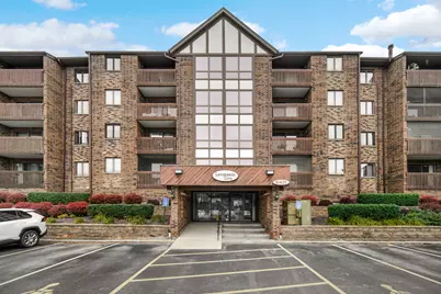 10420 Circle Drive #42B, Oak Lawn, IL 60453 - Photo 4