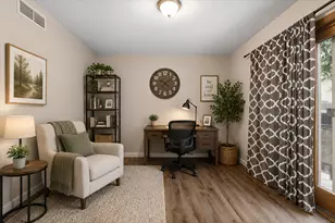 2004 Hawthorne Ct, Plano, IL 60545 - Photo 6