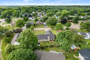 2004 Hawthorne Ct, Plano, IL 60545 - Photo 28