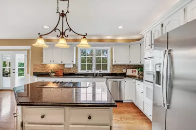 26425 N Pheasant Run, Mundelein, IL 60060 - Photo 22