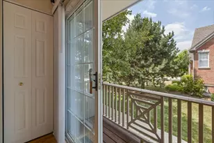 7509 Frontage Rd, Skokie, IL 60077 - Photo 12